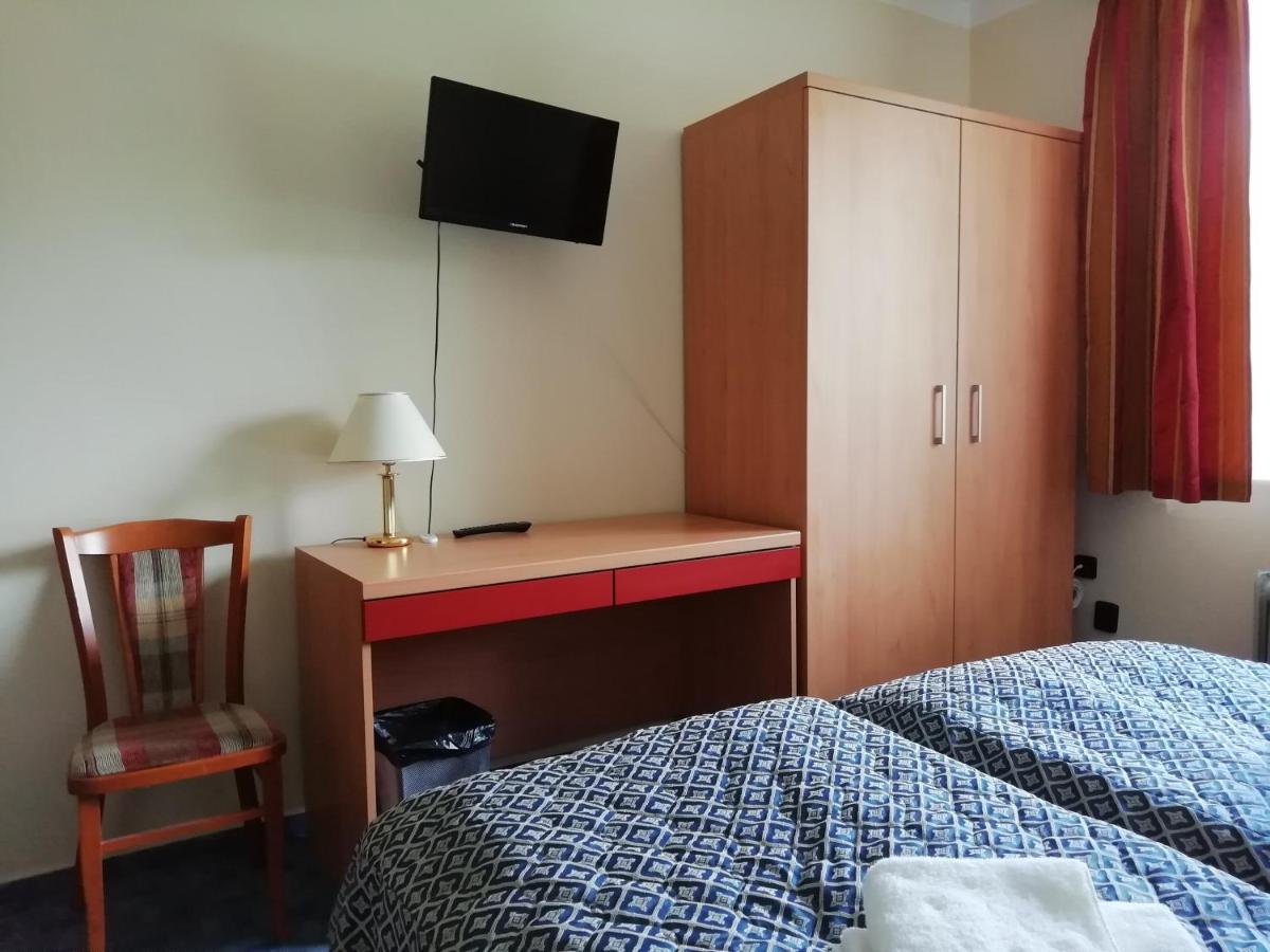 Villa Andy Прага Екстер'єр фото